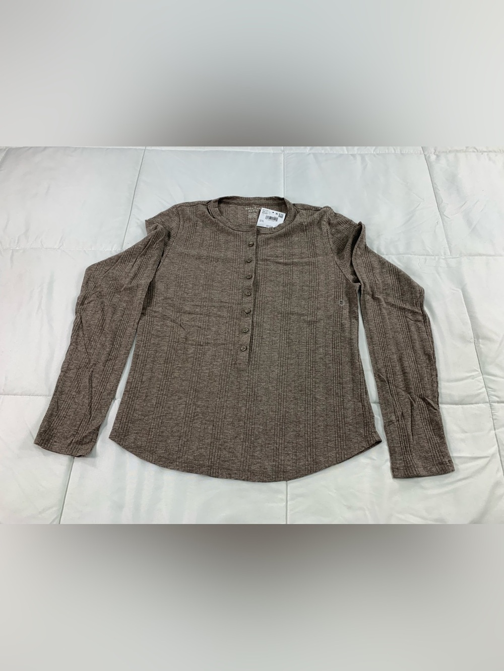 New American Eagle long sleeve shirt size XL